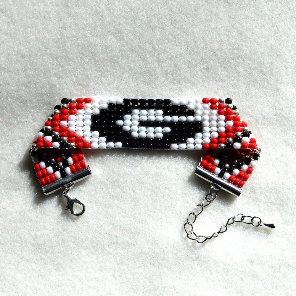 Georgia bead bracelet, handmade, adjustable length, gameday